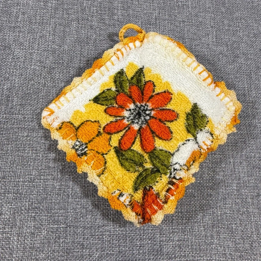 Handmade kitchen accessory
